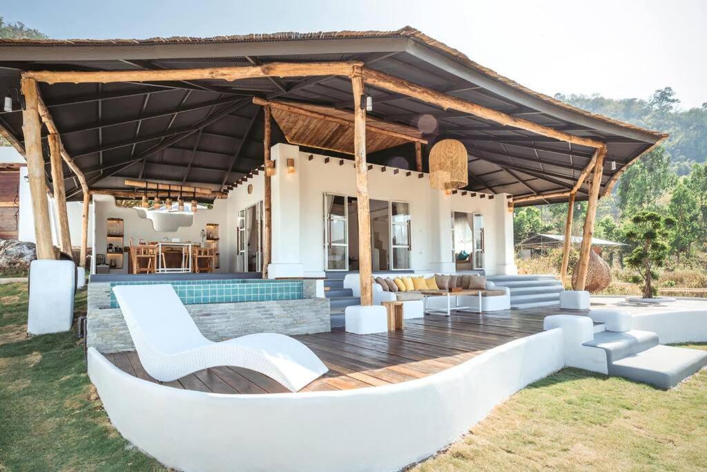 Elephantpoolvilla Maetang Chiangmai Ban Muang Kut المظهر الخارجي الصورة